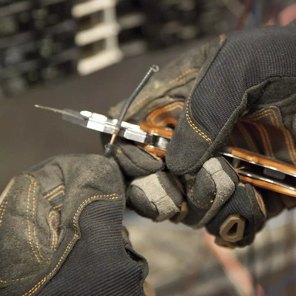 Klein Tools Folding Utility Knife with Rubber Grip and Belt Clip