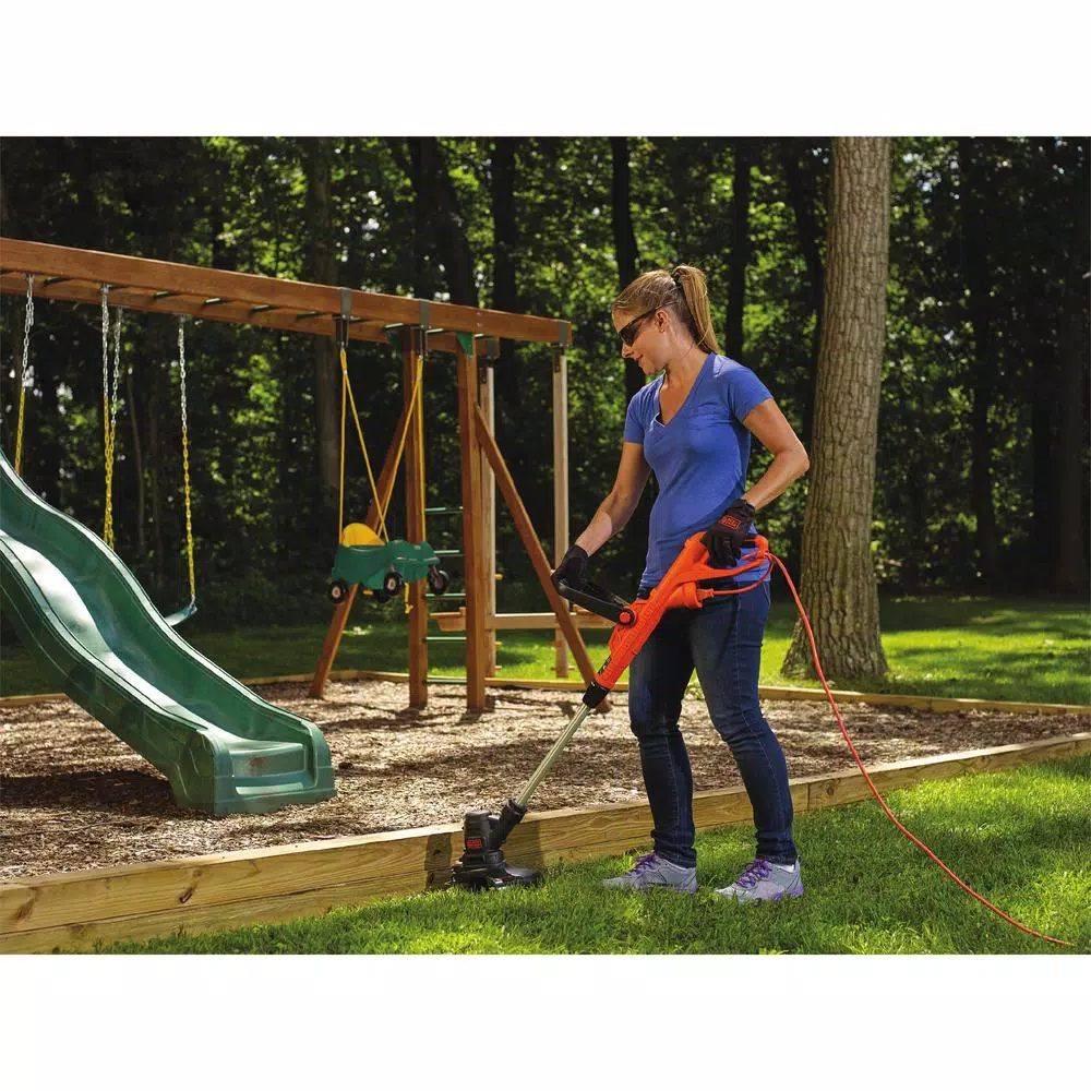 BLACK+DECKER ST9000 14 in. Corded Electric String Trimmer and Edger, 6.5 Amp
