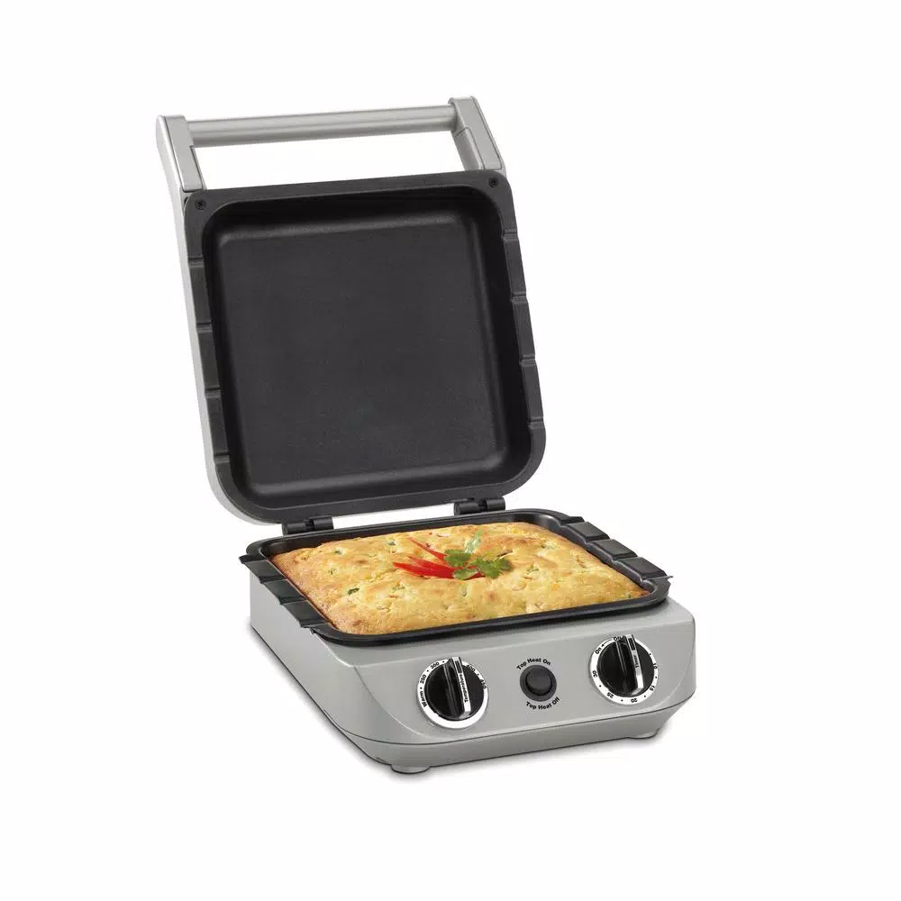 Cuisinart 1700W Stainless Steel Countertop Oven with Built-In Timer and Multi-Function Cooking