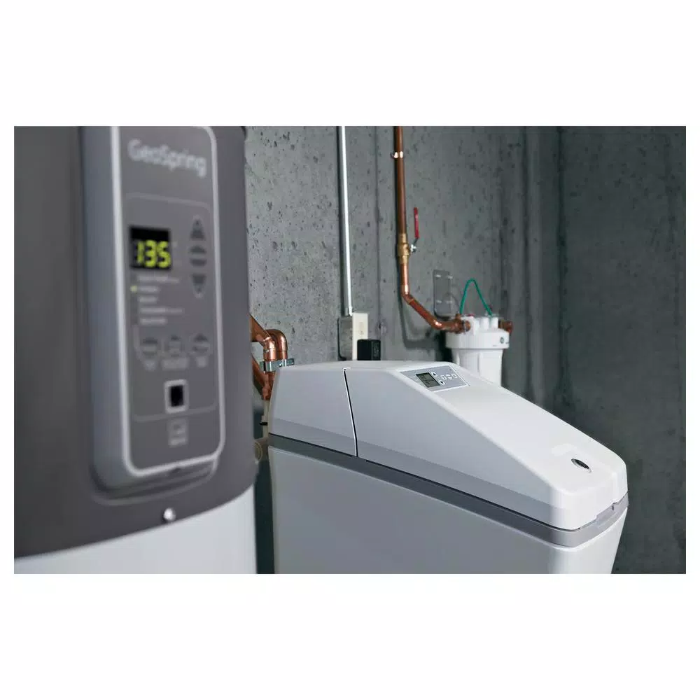 GE 40,200 Grain Water Softener System with SmartSoft Technology