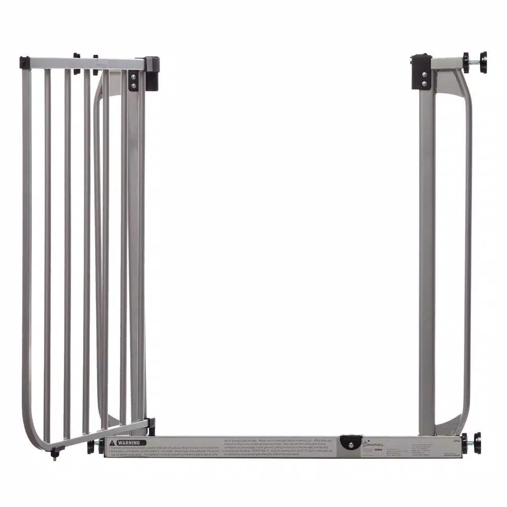 Dreambaby Dawson 29.5 in. Silver Auto-Close Security Gate with Stay-Open Feature
