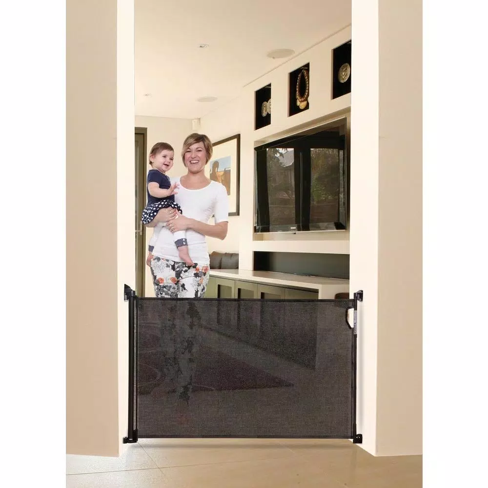 Dreambaby Retractable Indoor/Outdoor Safety Gate, Black, Fits up to 55 in.