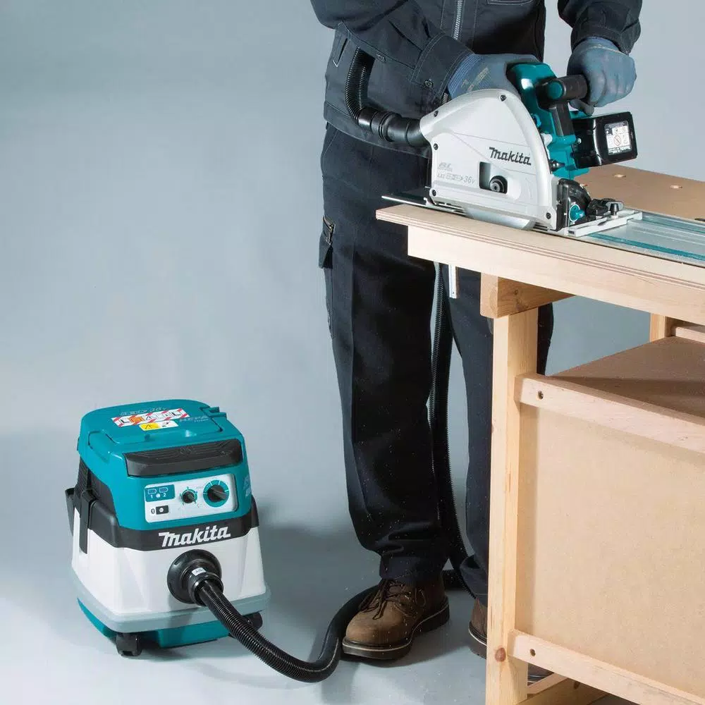Makita XCV08Z 18V X2 LXT (36V) Brushless Cordless 2.1 Gal. HEPA Dry Dust Extractor with AWS, Tool Only