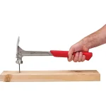 Milwaukee 17 oz. Smooth Face Framing Hammer with Shockshield Grip and Hammer Loop thumbnail 5