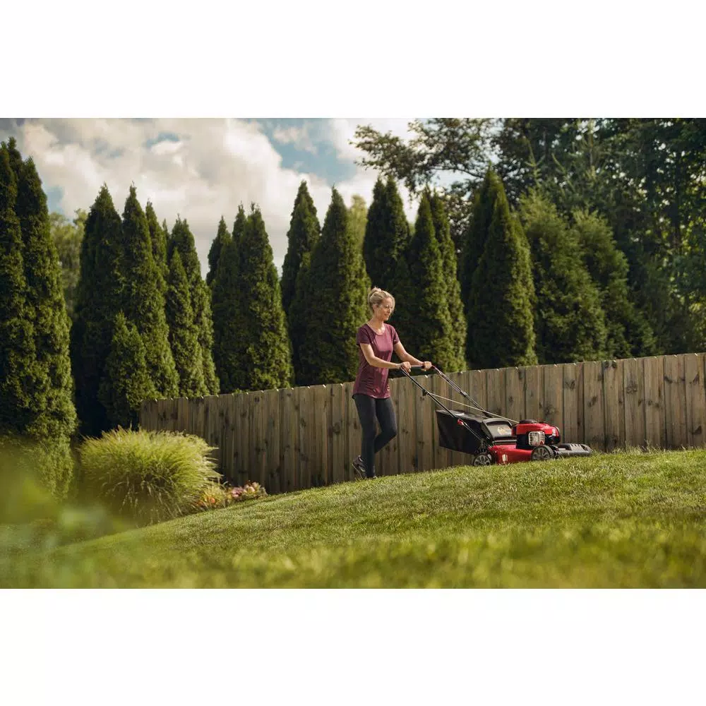 Troy-Bilt TB200 21 in. Self-Propelled Gas Lawn Mower with Briggs & Stratton 140cc Engine