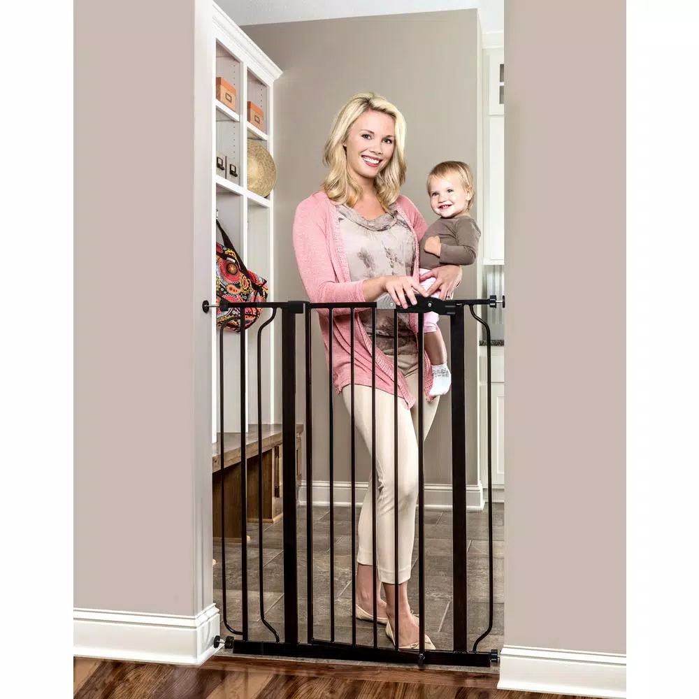 Regalo Easy Step Extra Tall Walk-Through Baby Gate, 41" Black Metal