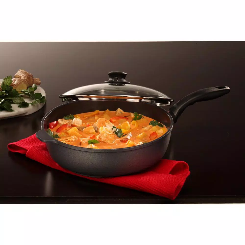 Swiss Diamond Classic Series 4.3 Qt. Cast Aluminum Nonstick Saute Pan with Glass Lid, Gray