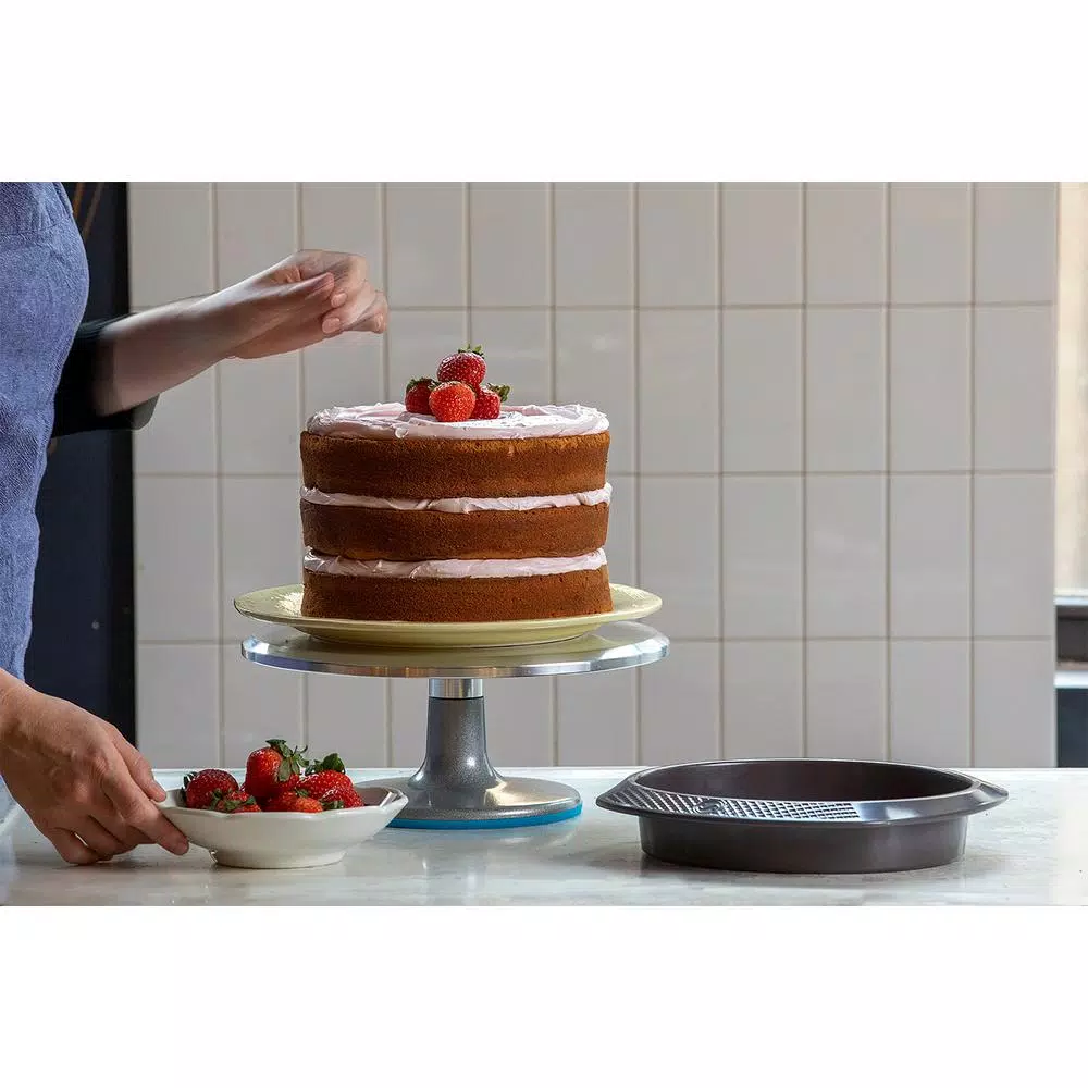 Saveur Selects Artisan 5-Piece Carbon Steel Bakeware Set, Gray