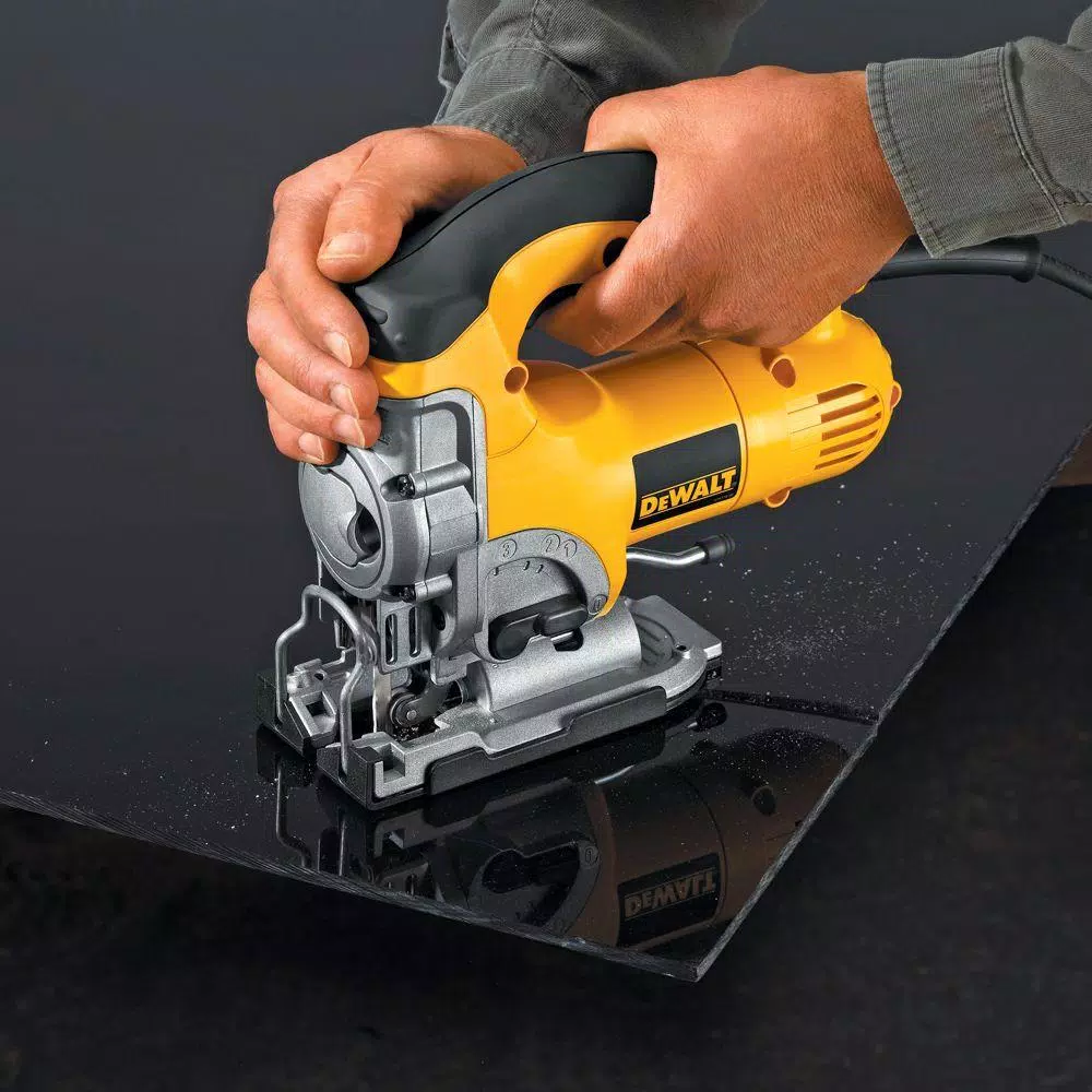 DEWALT 6.5 Amp Corded Jig Saw Kit with Carrying Case