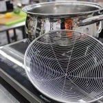 BergHOFF CollectNCook 11 in. Stainless Steel Wok Set with Fernogreen Non-Stick Coating and Wire Skimmer thumbnail 4
