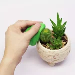 Cyber Clean LeafCare Indoor Plant Cleaner & Nourishment - 5.64 oz thumbnail 5