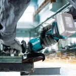 Makita 18V LXT Brushless Cordless 4-1/2"/5" Angle Grinder with Electric Brake (Tool Only) thumbnail 8