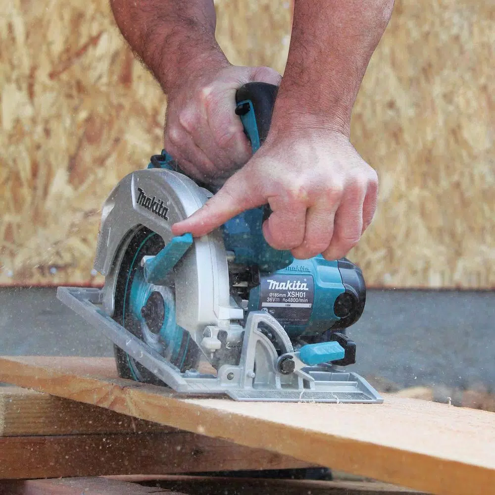 Makita 18V X2 LXT Lithium-Ion (36V) 7-1/4 in. Cordless Circular Saw, Tool Only