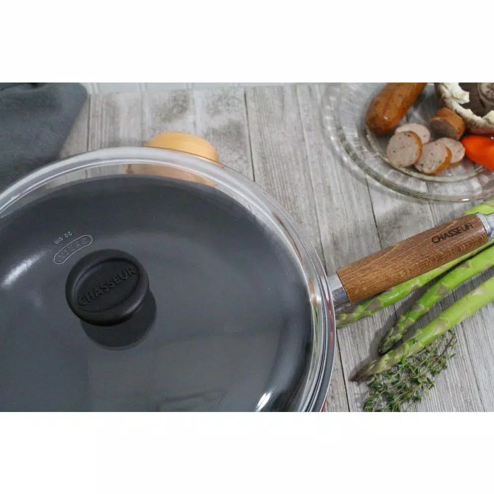 Chasseur 11 in. Enameled Cast Iron Frying Pan with Glass Lid, Red