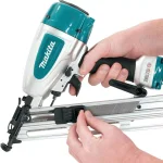 Makita 15-Gauge 34° Angled Finish Nailer, 1-1/4 in. to 2-1/2 in. thumbnail 9