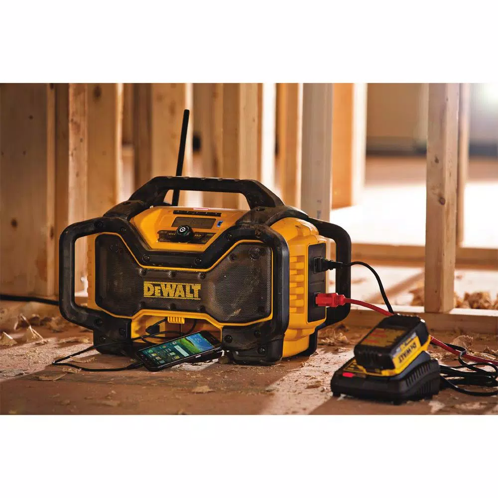 DEWALT FLEXVOLT 12 in. Brushless Sliding Compound Miter Saw Kit with (2) 6.0 Ah Batteries & Jobsite Radio