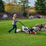 Toro Recycler 21 in. High-Wheel Gas Walk Behind Push Mower with Briggs & Stratton Engine thumbnail 9