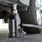 Husky 20-Ton Hydraulic Bottle Jack, 40,000 lb. Capacity, 9.5-17 in. Lift Range thumbnail 7