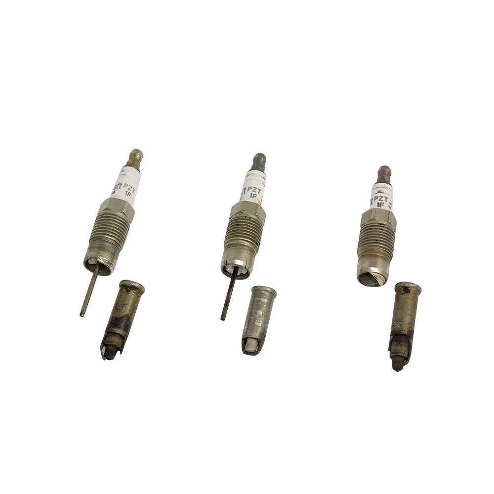 Lisle 3-Valve Broken Spark Plug Remover Kit for 2004-2008 Ford Triton Engines