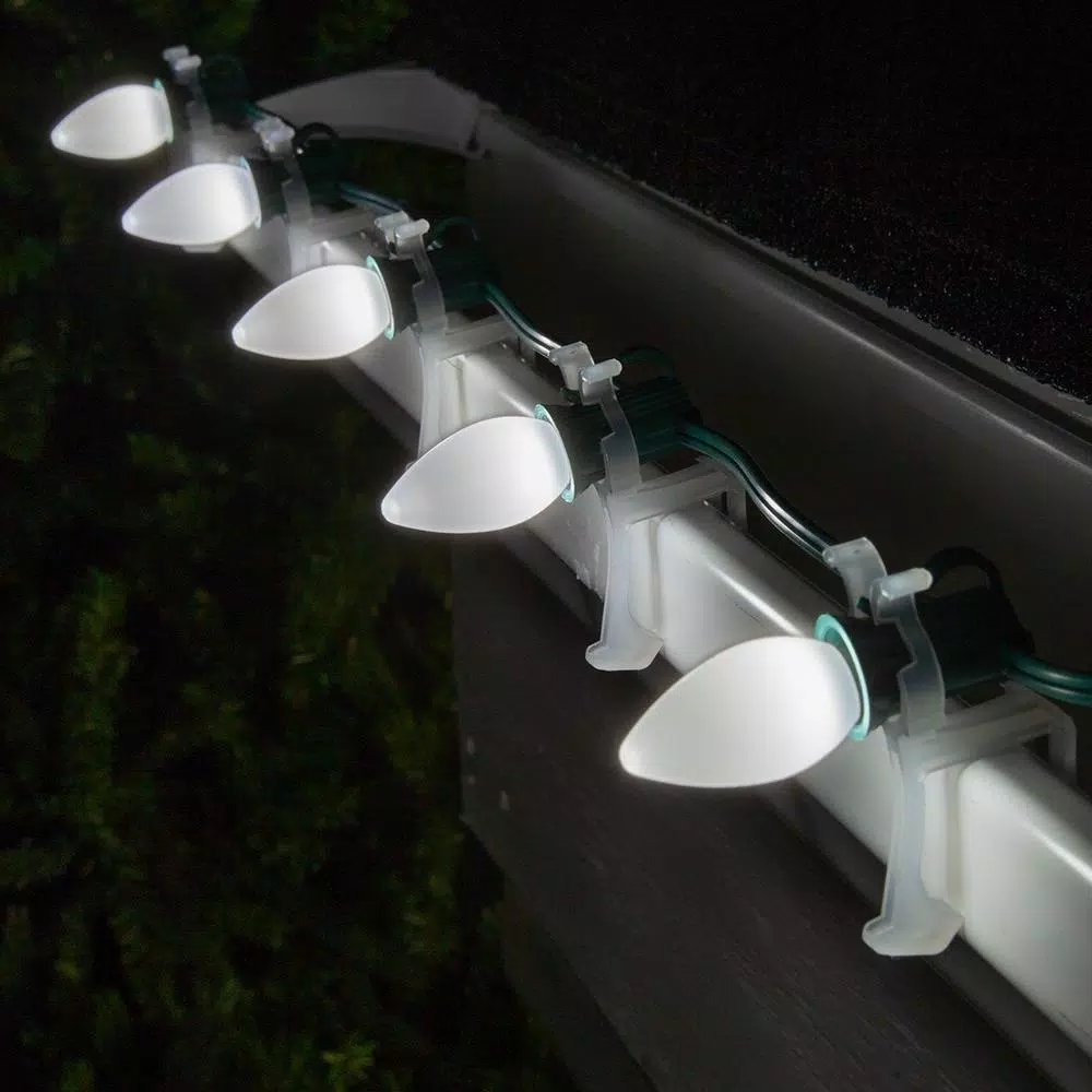 Wintergreen Lighting OptiCore C7 LED Cool White Smooth Opaque Christmas Light Bulbs, 25-Pack