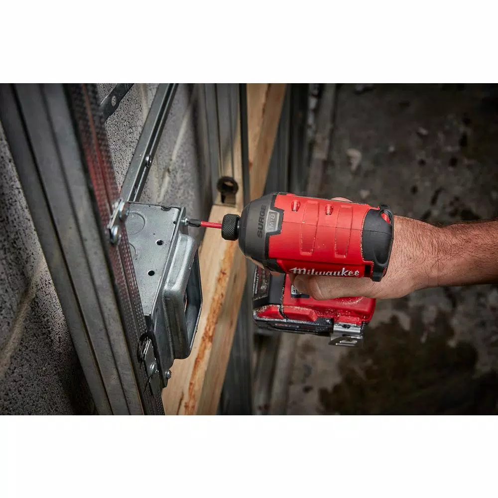 Milwaukee M18 FUEL SURGE 1/4 in. Hex Hydraulic Impact Driver Kit w/ (2) 2.0 Ah Batteries & Charger