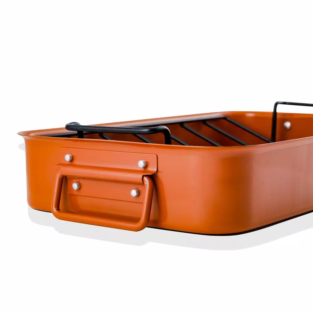 Ovente 5.5 Qt. Non-Stick Roasting Pan with Carving Set and V-Shaped Rack, Copper