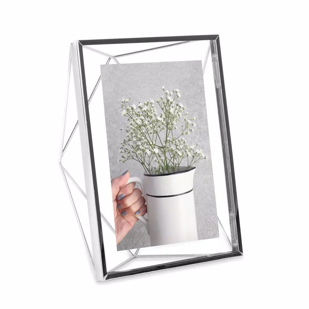 Umbra Prisma 5 x 7 in. Chrome Metal Floating Photo Frame