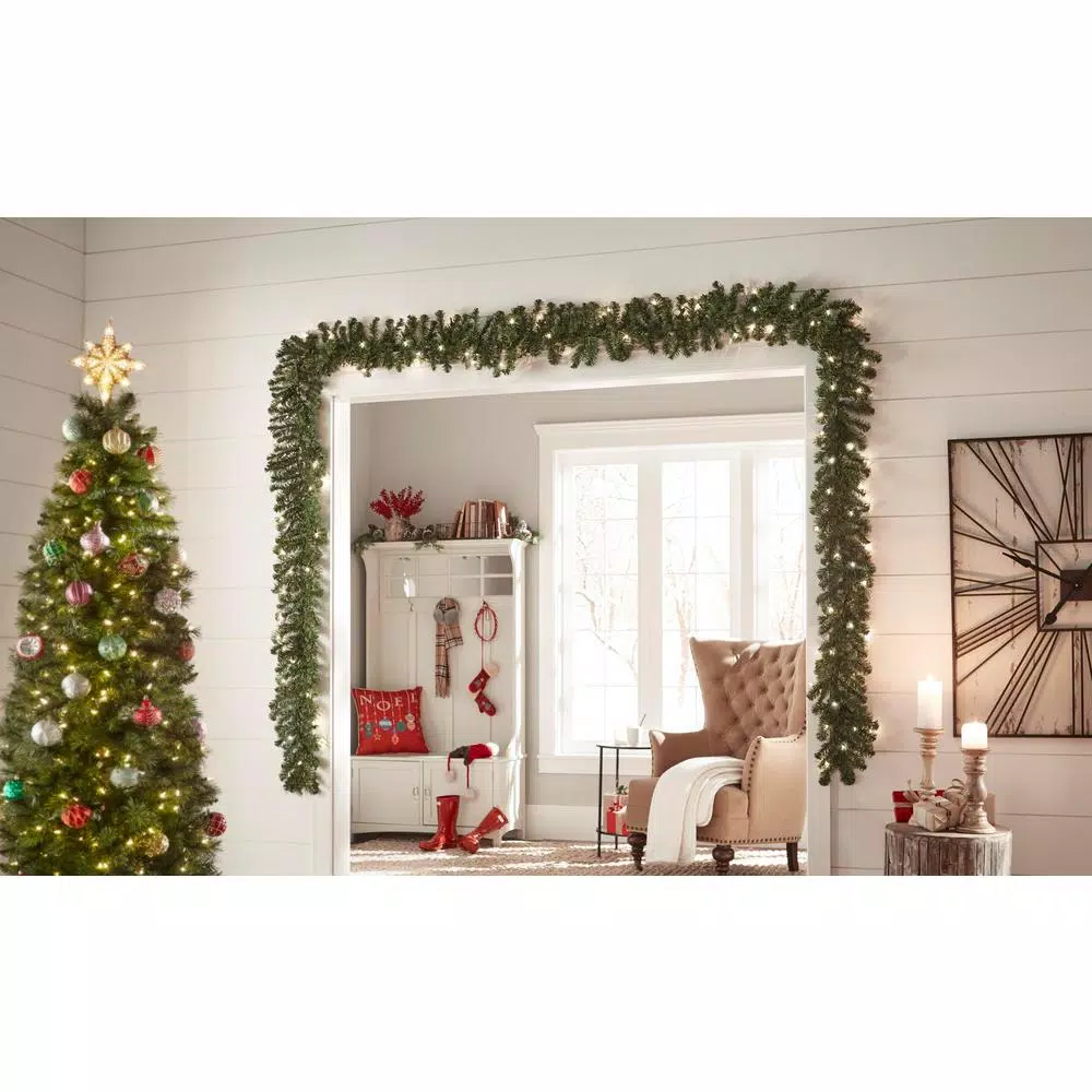 General Electric Holiday Classics 11 in. Gold Glittered Bethlehem Star Tree Topper with 16 Lights