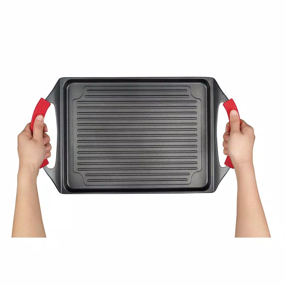 MasterPan 17 in. Cast Aluminum Nonstick Grill Pan, Black