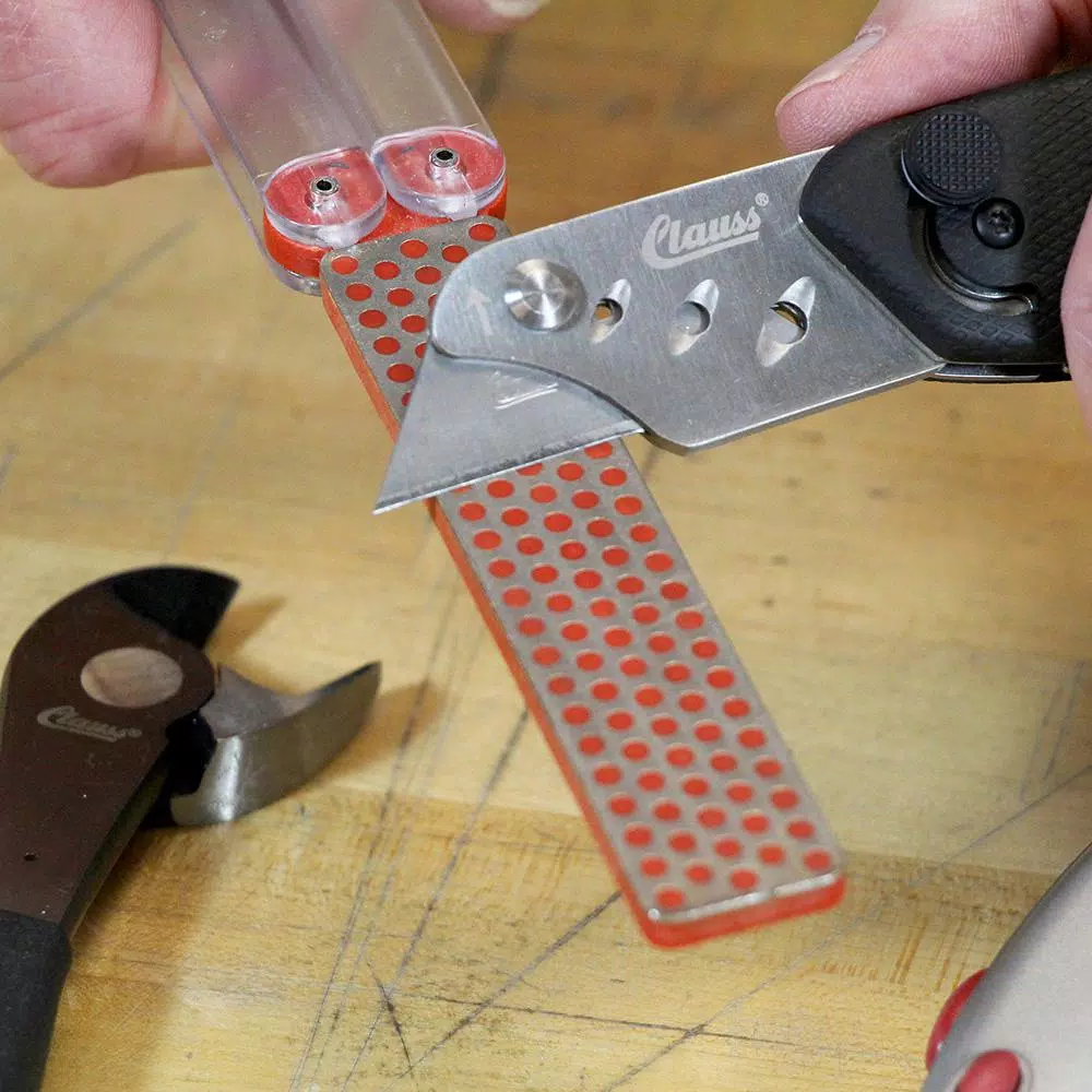 DMT Diafold Single Sided Fine Diamond Handheld Sharpener