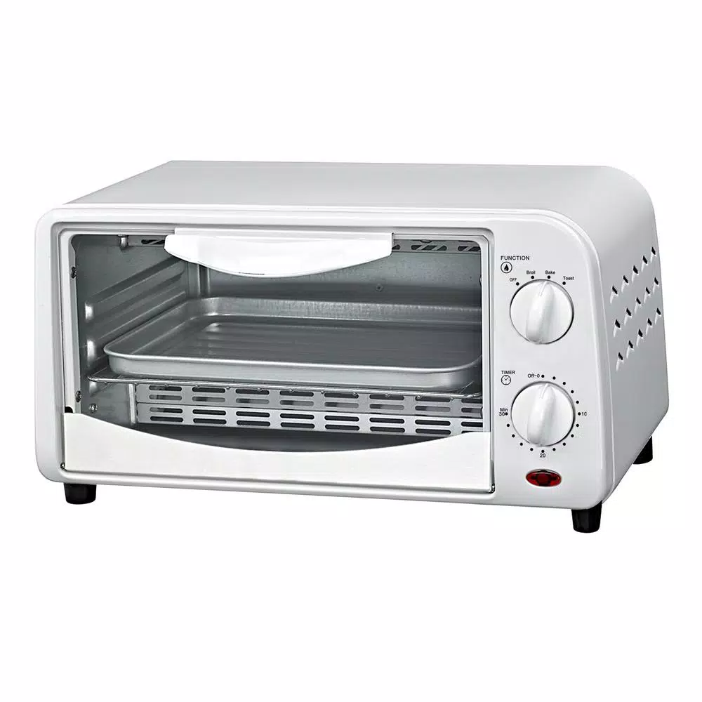 Courant 4-Slice White Countertop Toaster Oven with Bake and Broil Functions
