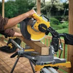 DEWALT 12 in. Miter Saw Blade Assortment, 32-Teeth & 80-Teeth (4-Pack) thumbnail 5