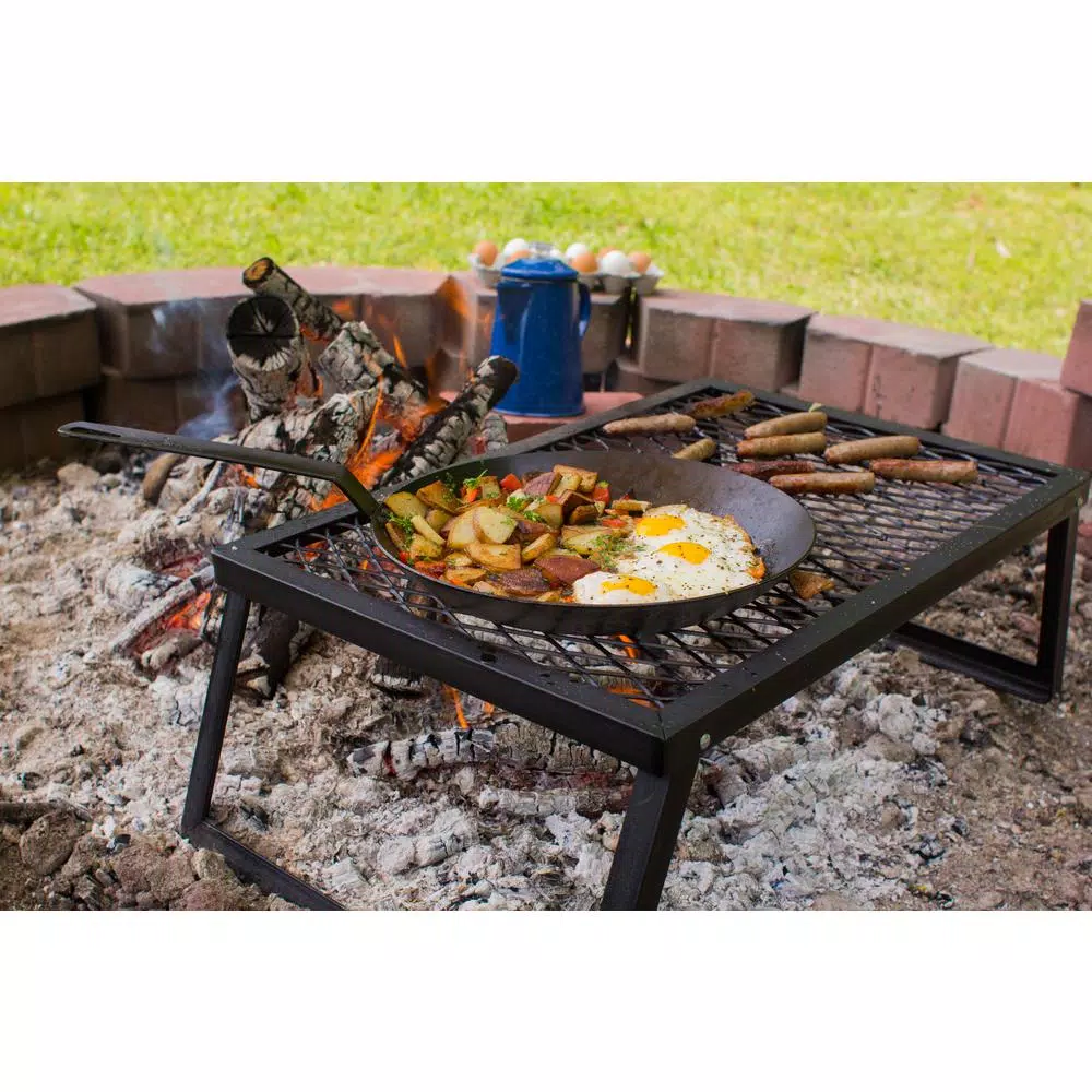 Lodge 12 in. Carbon Steel Skillet, Seasoned Black Heavy Duty Pan
