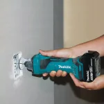 Makita 18V LXT Lithium-Ion Cordless Cut-Out Tool Kit with 5.0 Ah Battery Bonus thumbnail 13