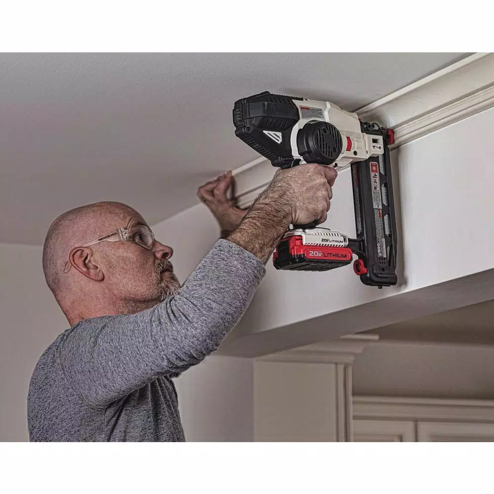 Porter-Cable 20V MAX 16-Gauge Cordless Straight Finish Nailer Kit with 1.5 Ah Battery and Charger