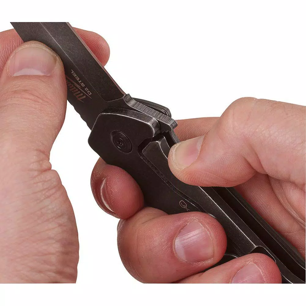Milwaukee Hardline 2.5 in. D2 Steel Smooth Blade Folding Pocket Knife