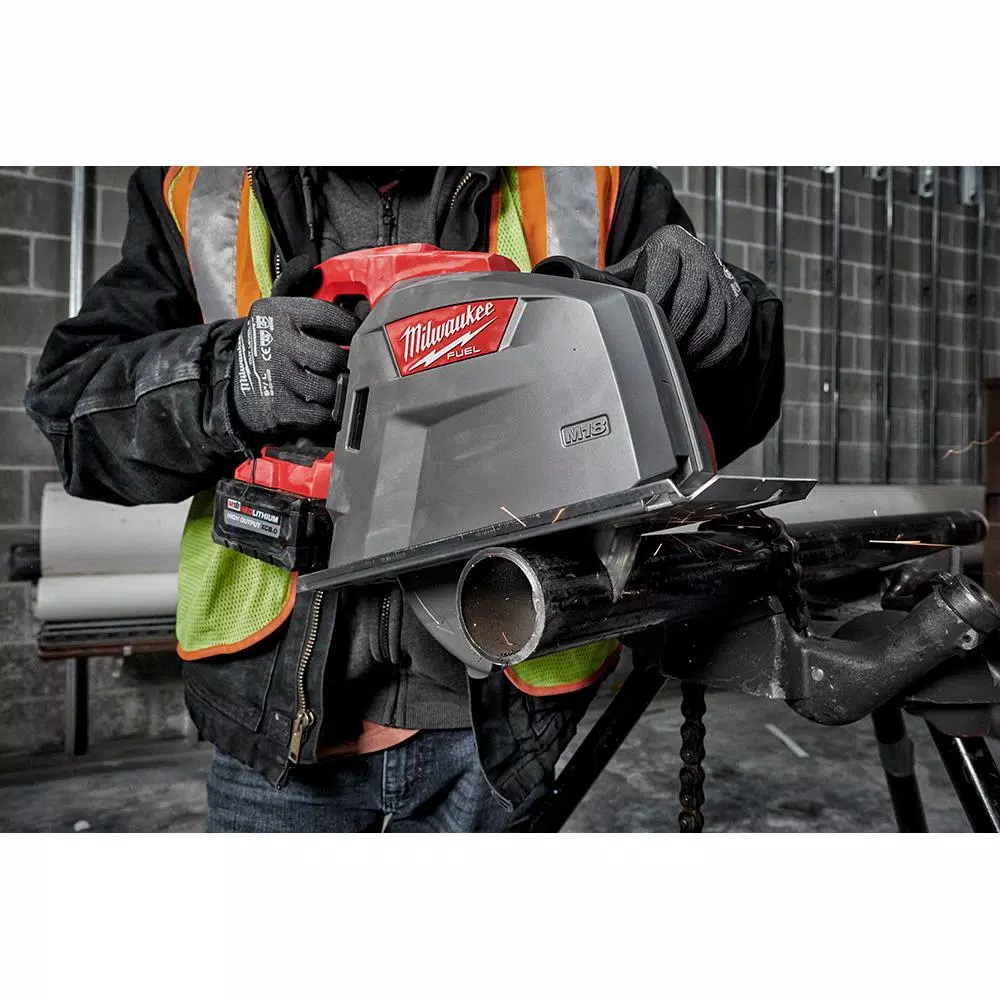 Milwaukee M18 FUEL 8 in. Brushless Cordless Metal Cutting Circular Saw (Tool-Only)