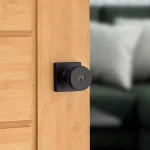 Kwikset Pismo Square Matte Black Keyed Entry Door Knob with SmartKey Security thumbnail 4