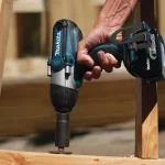 Makita 18V LXT Cordless 1/2 in. Impact Wrench Kit with 3.0Ah Battery, Charger, and Tool Bag thumbnail 4