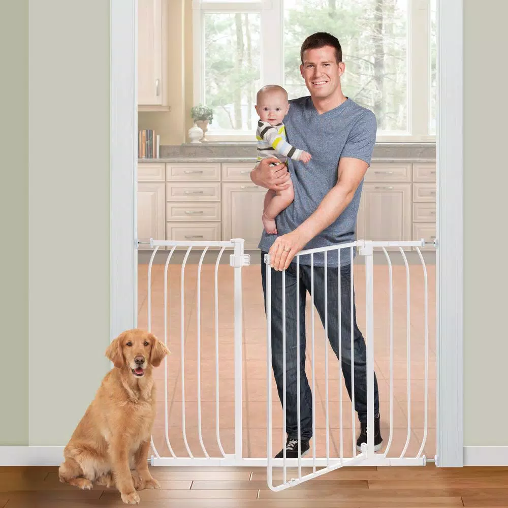 Summer Infant Sure and Secure 36 in. Extra-Tall Walk-Thru Pressure Mounted Gate, White