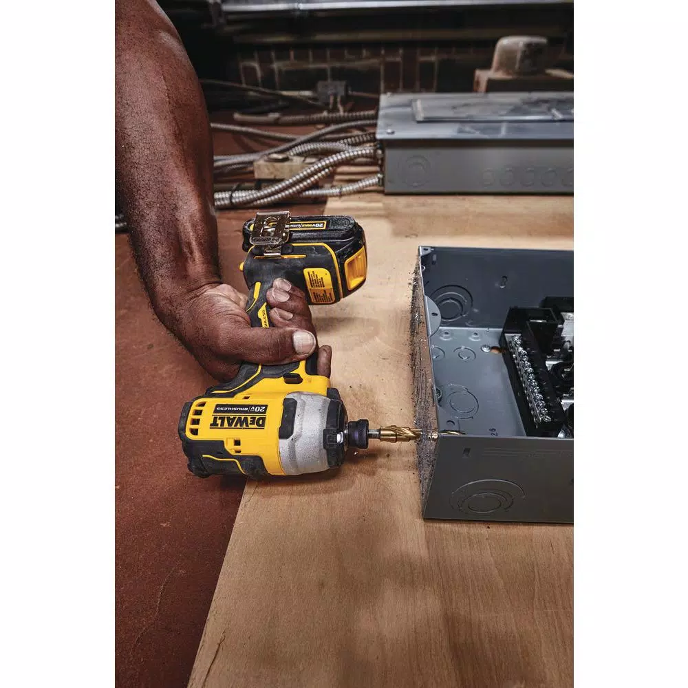 DEWALT 20V MAX ATOMIC 1/4 in. Brushless Compact Impact Driver Kit with 4 Batteries and Charger