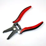 Hakko CHP CSP-30-3 Wire Stripper and Heavy-Duty Shear/Plier Combination Tool thumbnail 4