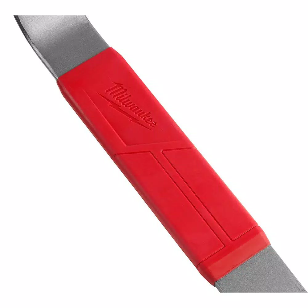 Milwaukee 15 in. Pry Bar with SHOCKSHIELD Grip