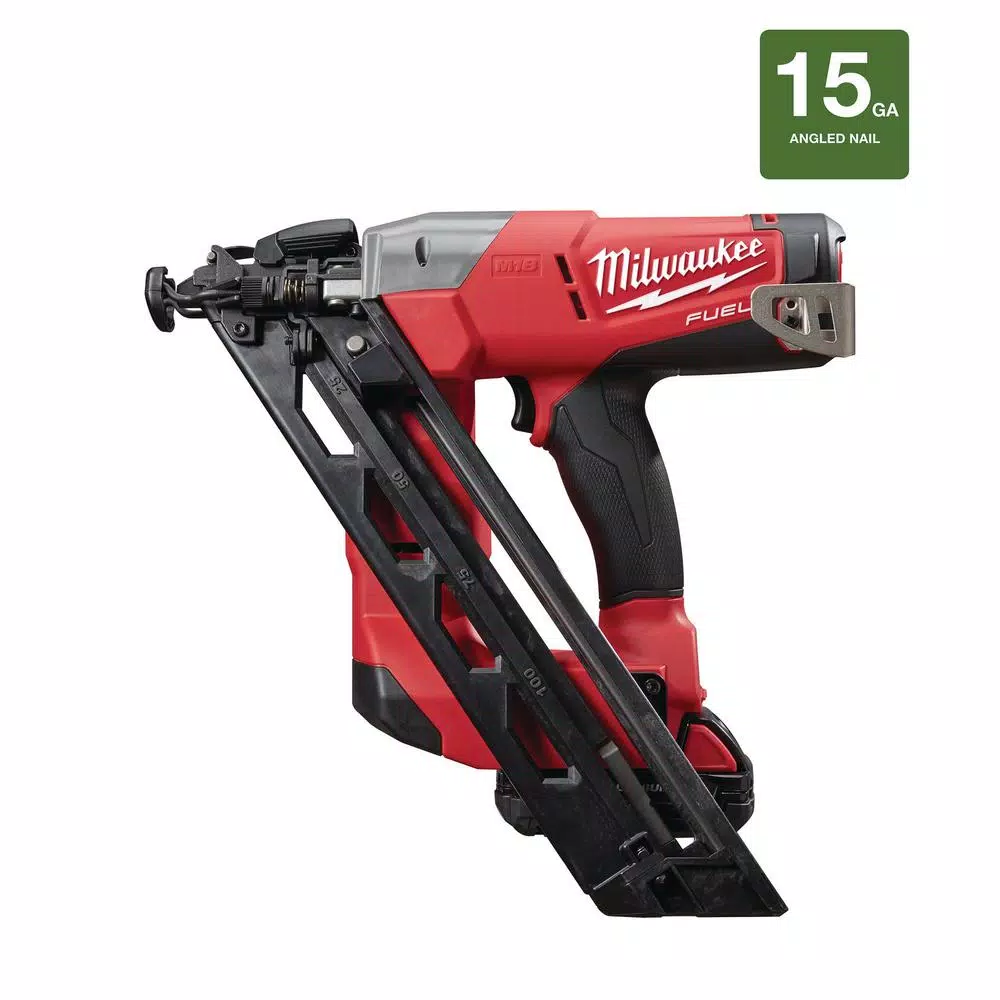 Milwaukee M18 FUEL 15-Gauge Angled Finish Nailer Kit w/ 2.0Ah Battery, Charger & Bag