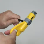 Klein Tools Coax Combination Radial Stripper for RG6, RG59, RG11, and RG7 Cables thumbnail 5