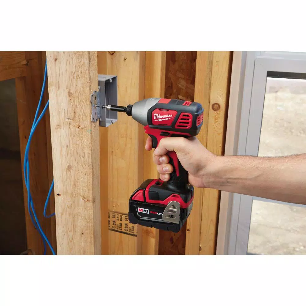 Milwaukee M18 18V Lithium-Ion Cordless 4-Tool Combo Kit with Oscillating Multi-Tool and Blower