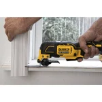 DEWALT 20V MAX ATOMIC Brushless Cordless Oscillating Multi-Tool (Tool-Only) thumbnail 3