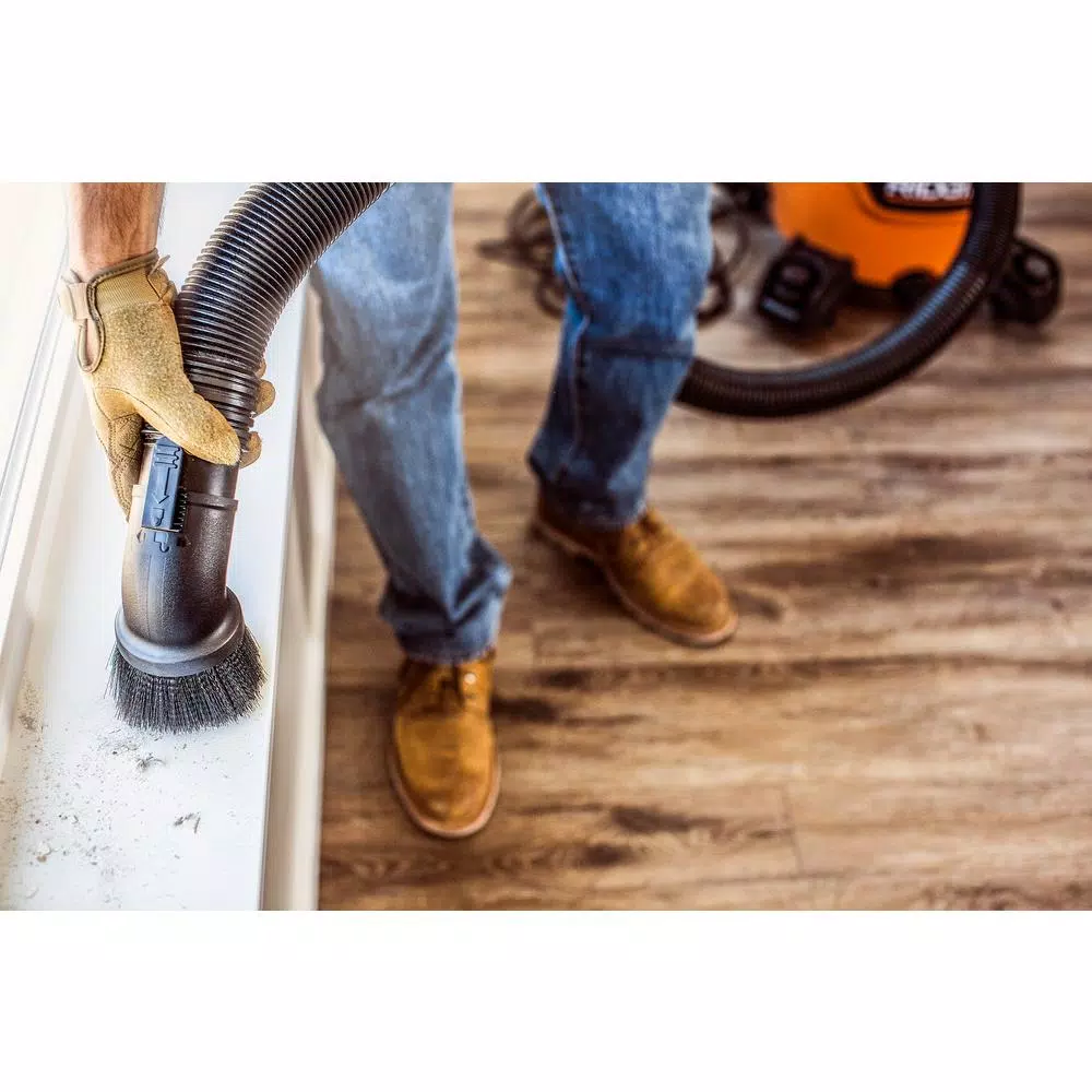 RIDGID 2-1/2 in. Locking Round Dusting Brush for Wet/Dry Vacuums