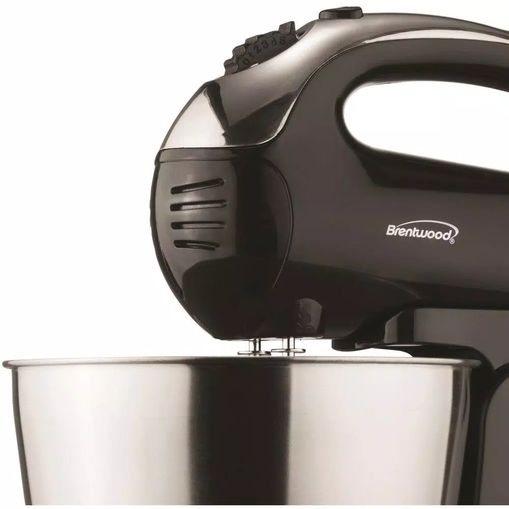 Brentwood 3 Qt. 5-Speed Stand Mixer with Stainless Steel Bowl, Black