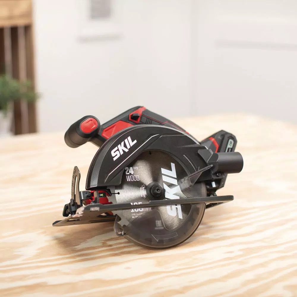 SKIL 20V PWRCore Lithium Cordless 6-1/2 in. Circular Saw Kit